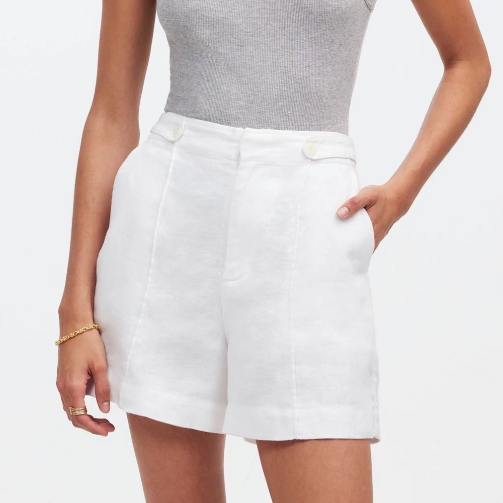 010- nr095 sz 8 madewell Clean Button-Tab Shorts in 100% Linen